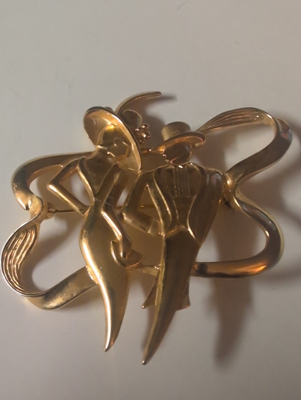 VTG Art Deco Gold-Tone Dancing Couple Brooch - Women's Jewelry